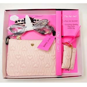 Betsey Johnson 3pc Color Pink Dog Print Pet Wristlet Set NWT